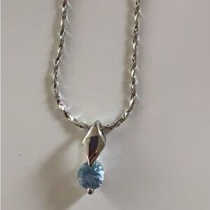 Elegant Silver Chain Necklace